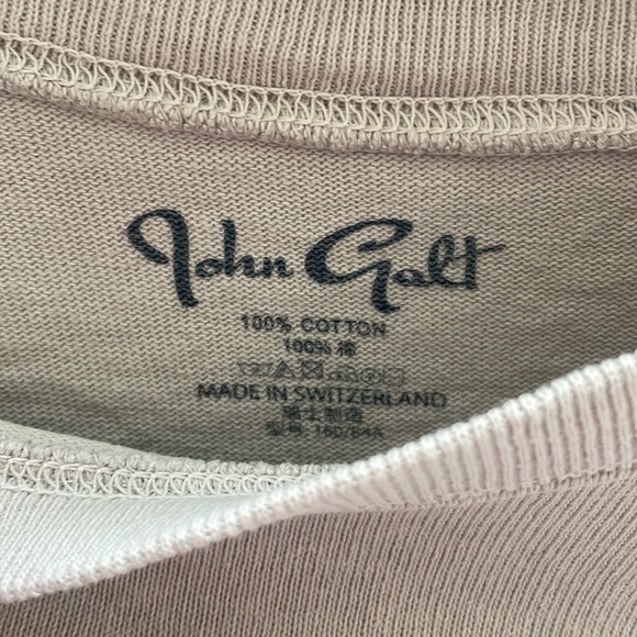 Brandy Melville Graphic Baby Tee - Picture 5 of 5